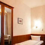 Trip Parkhotel Hotell 3*