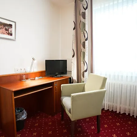 Trip Parkhotel Отель
