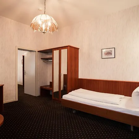 Trip Parkhotel Отель Бад-Эмс