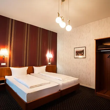Отель Trip Parkhotel