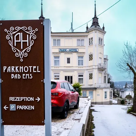 Отель Trip Parkhotel 3*